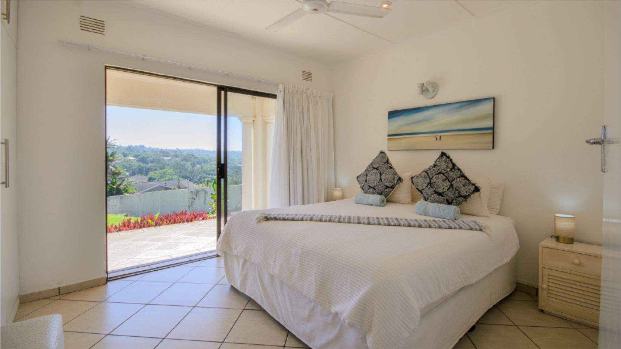 Summer Forever bedroom